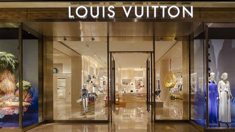 Louis Vuitton store costa mesa